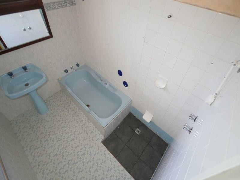 21 Ospringe Street, Gosnells WA 6110