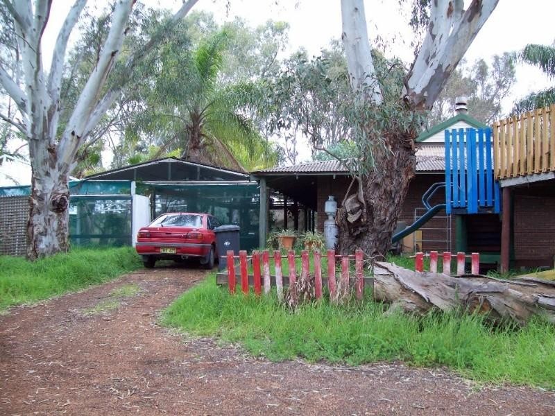 14 Bonewood Court, Beckenham WA 6107