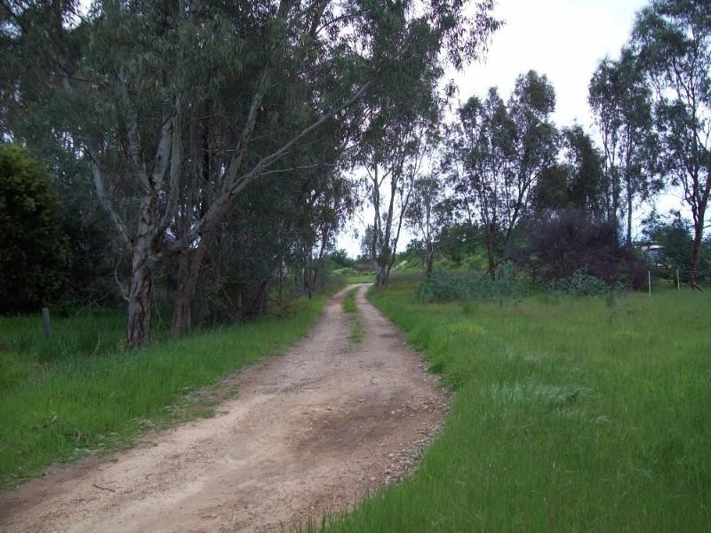 14 Bonewood Court, Beckenham WA 6107