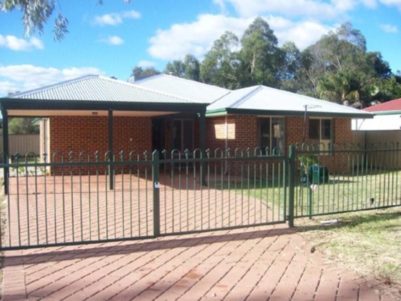 102 James Street, Gosnells WA 6110