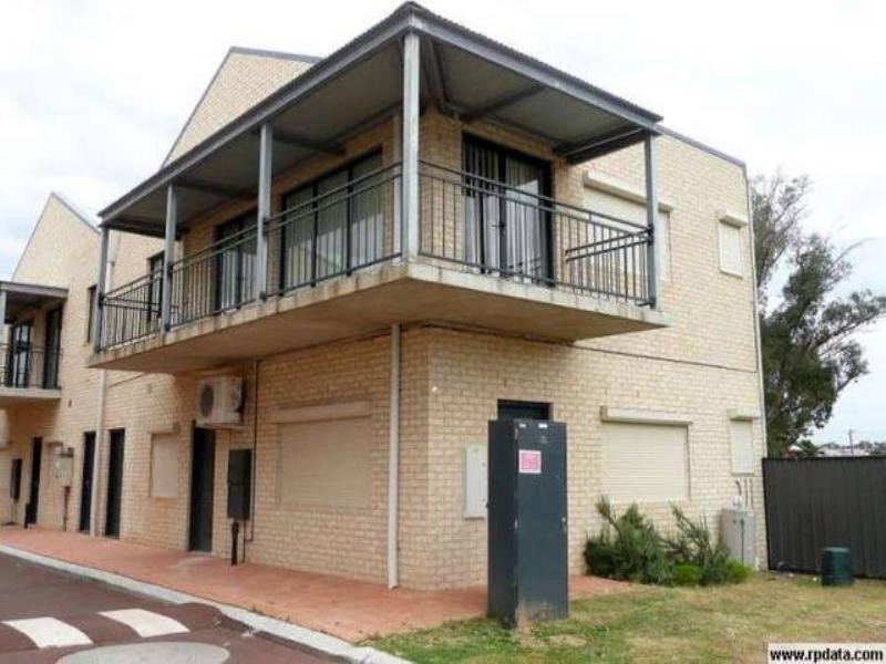 5/13 Blackburn Street, Maddington WA 6109