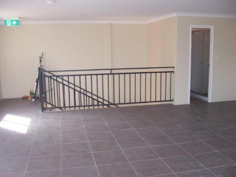 5/13 Blackburn Street, Maddington WA 6109