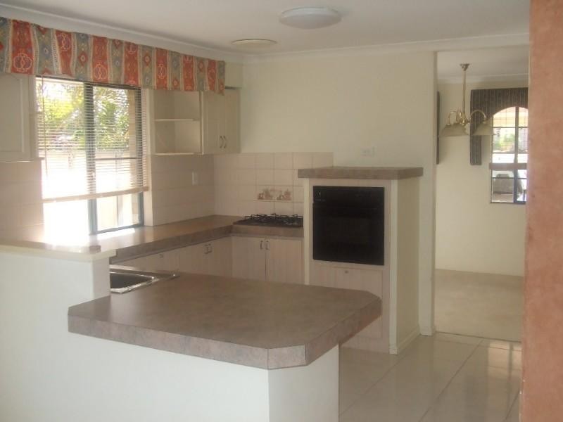 83 Harpenden Street, Huntingdale WA 6110