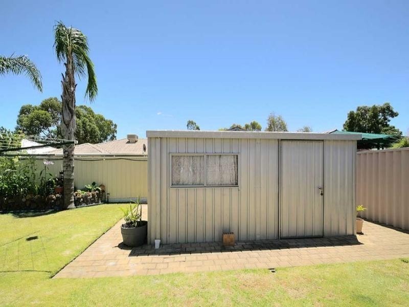 40 Pheonix Drive, Kenwick WA 6107