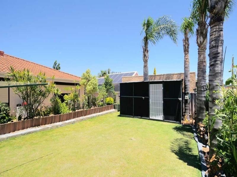 40 Pheonix Drive, Kenwick WA 6107