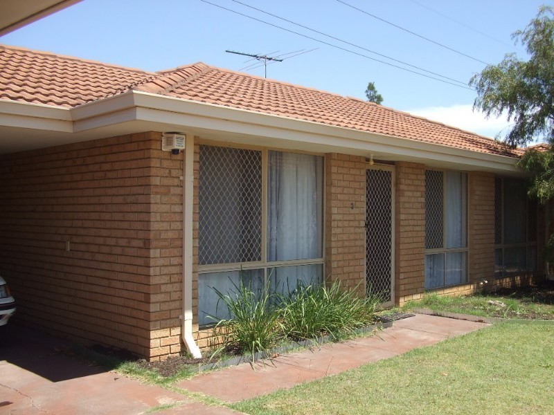 3/25 Quarram Way, Gosnells WA 6110