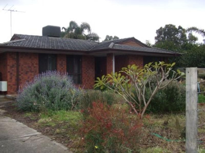 6 Ashford Street, Maddington WA 6109