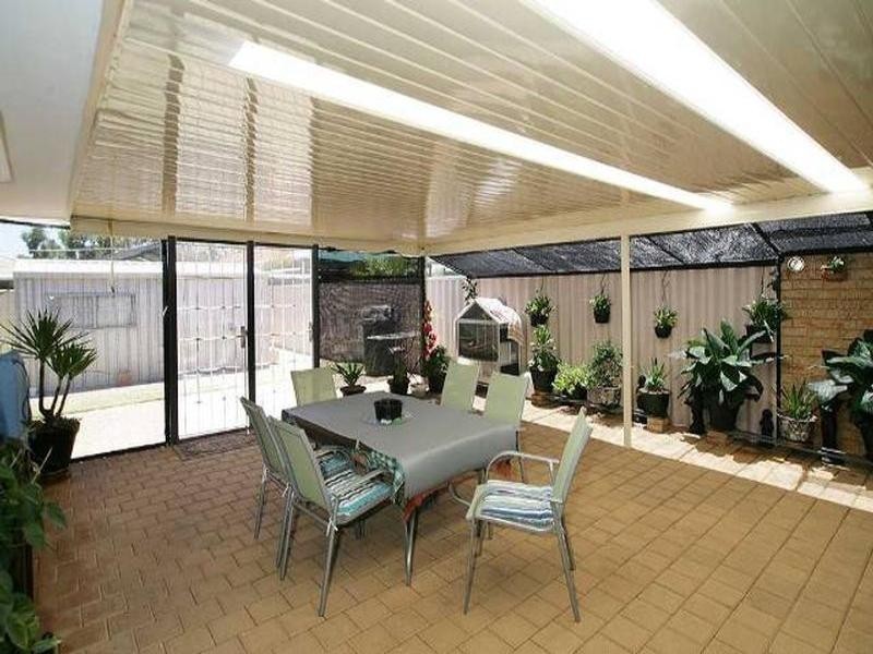 40 Phoenix Drive, Kenwick WA 6107