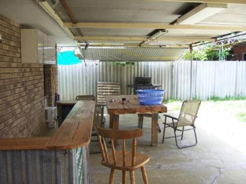 6 Bramling Street, Maddington WA 6109