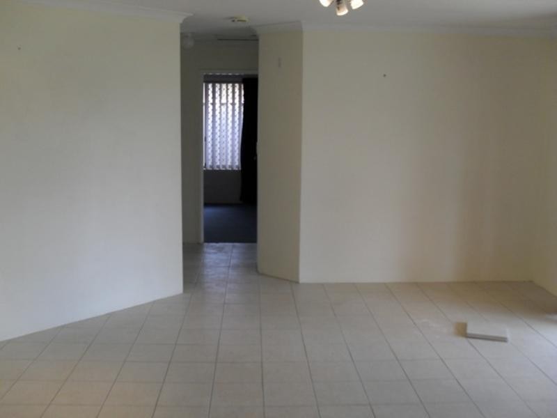 136 Challis Road, Seville Grove WA 6112