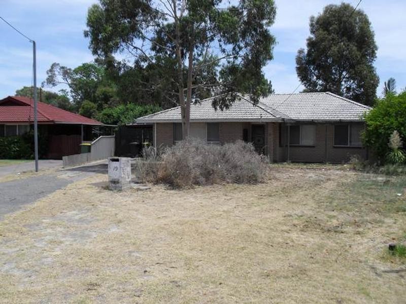 19 Kelton Way, Thornlie WA 6108