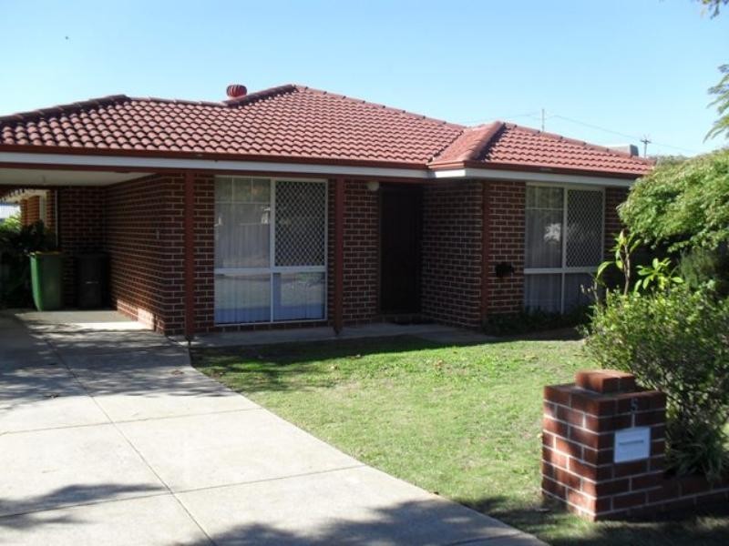 5 Windsor Drive, Gosnells WA 6110