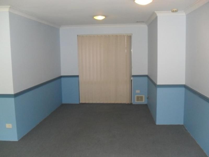 5 Windsor Drive, Gosnells WA 6110