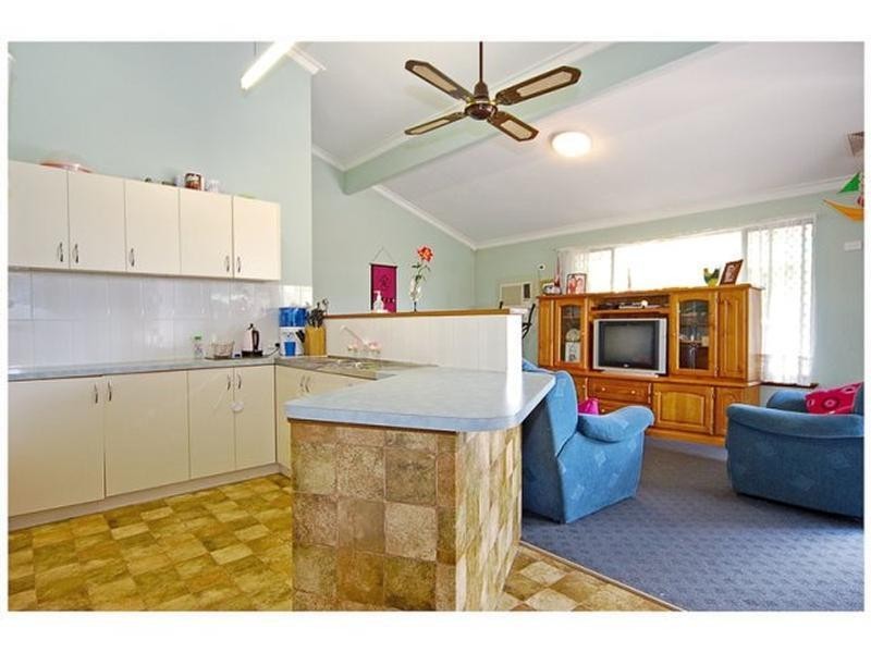 18 Gymea Court, Armadale WA 6112
