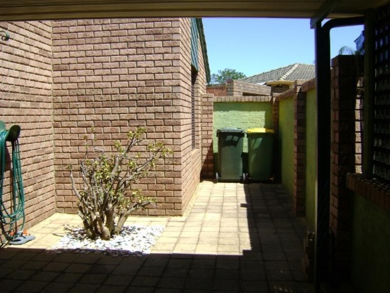 18 Gymea Court, Armadale WA 6112