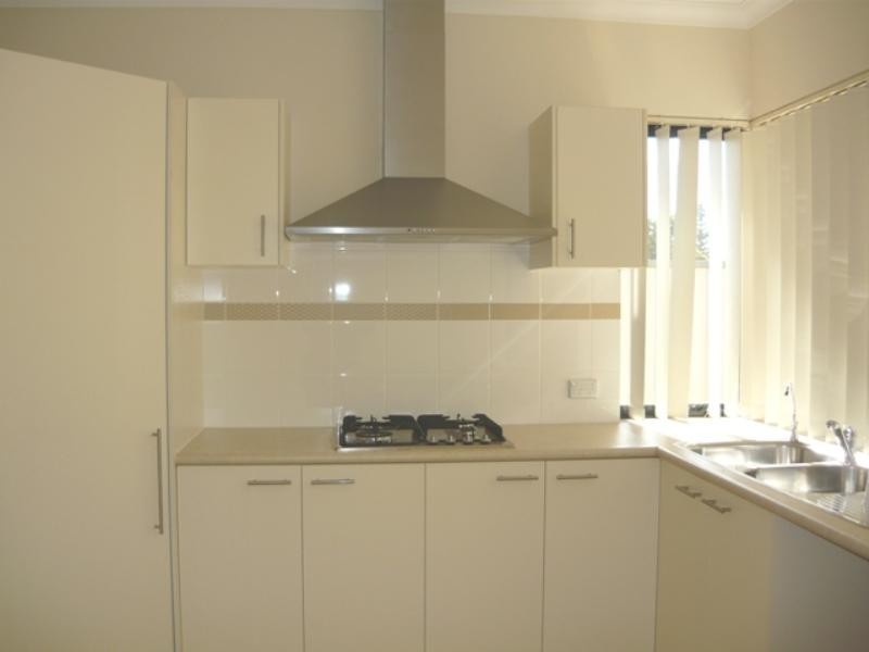 2A Clovelly Crescent, Lynwood WA 6147