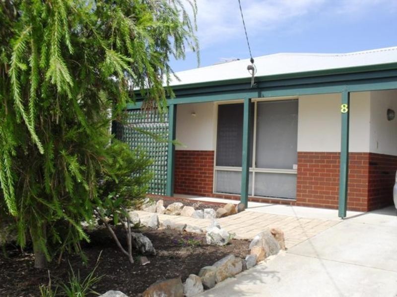 8 Torwood Close, Maddington WA 6109