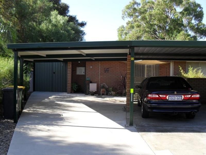 12 Redross Court, Armadale WA 6112