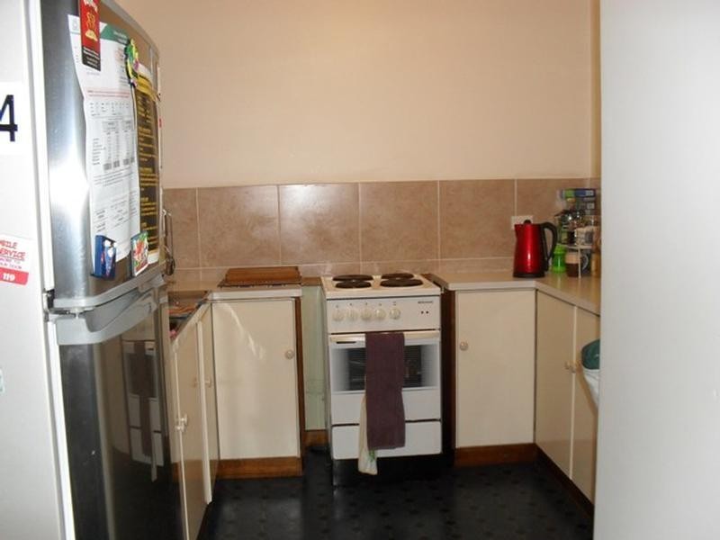 12 Redross Court, Armadale WA 6112