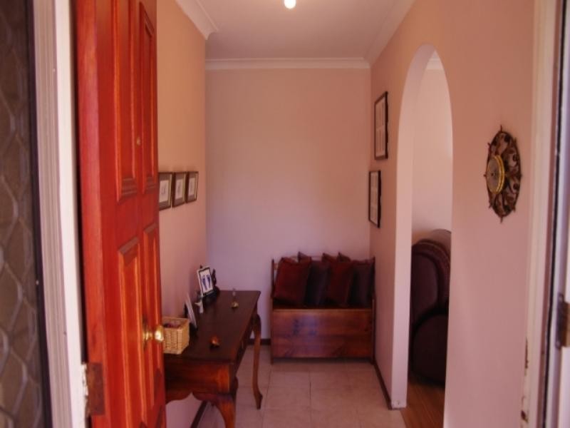 13 Ashburton Drive, Gosnells WA 6110