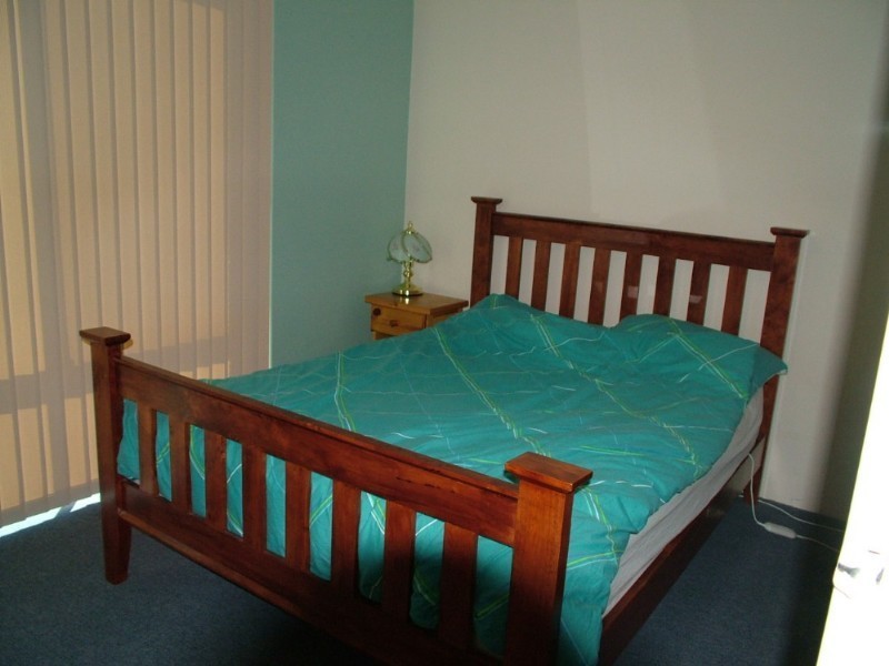 11 Apley Street, Maddington WA 6109