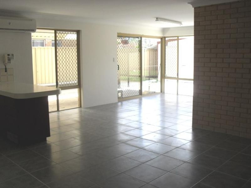 16 Wilga Street, Maddington WA 6109