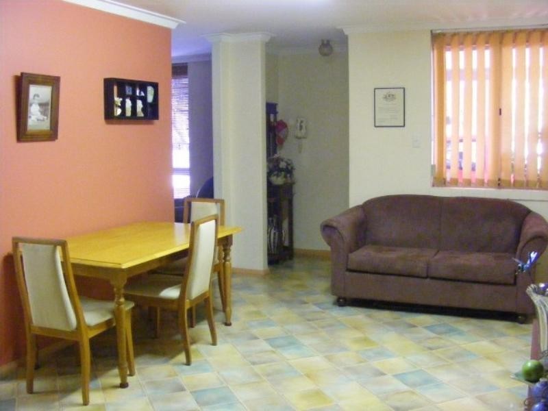 28 Salix Way, Forrestfield WA 6058