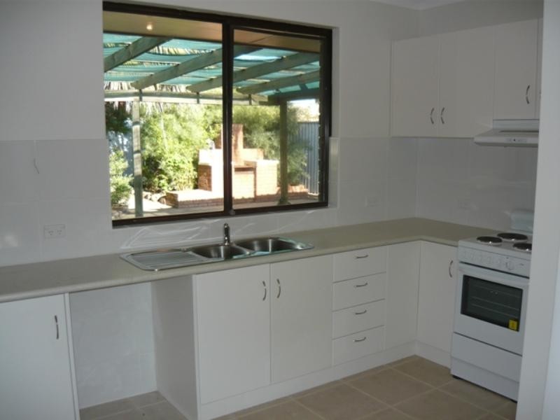 43 Dwyer Crescent, Gosnells WA 6110