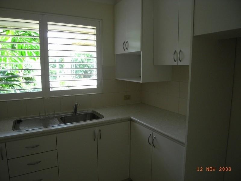 2A Bainton Road, Thornlie WA 6108