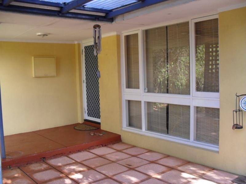 13 Munden Place, Kelmscott WA 6111