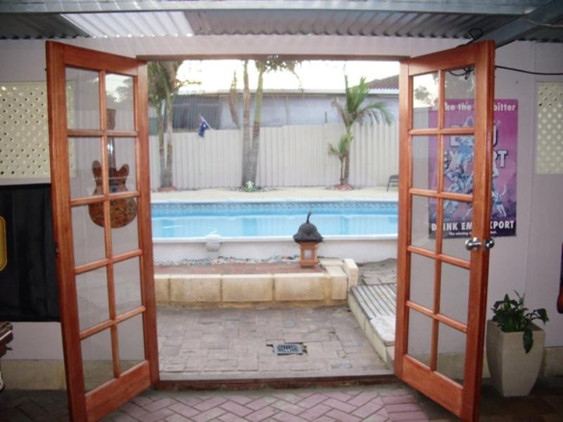 3 Moorhen Drive, Yangebup WA 6164