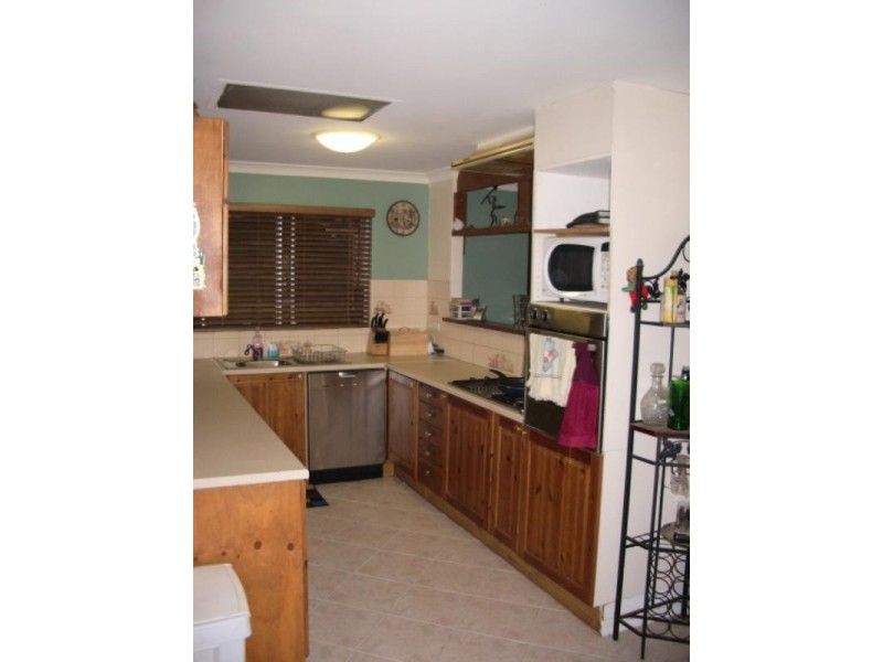 3 Moorhen Drive, Yangebup WA 6164