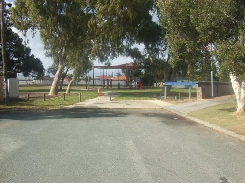 11 Avila Place, Kenwick WA 6107