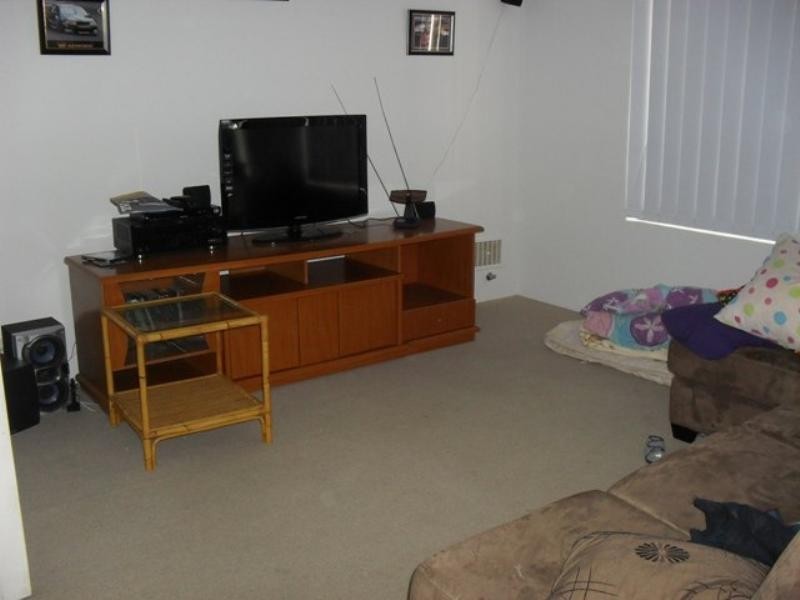 4 Morolo Street, Seville Grove WA 6112