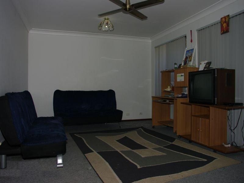 24 Lyndhurst Crescent, Ferndale WA 6148