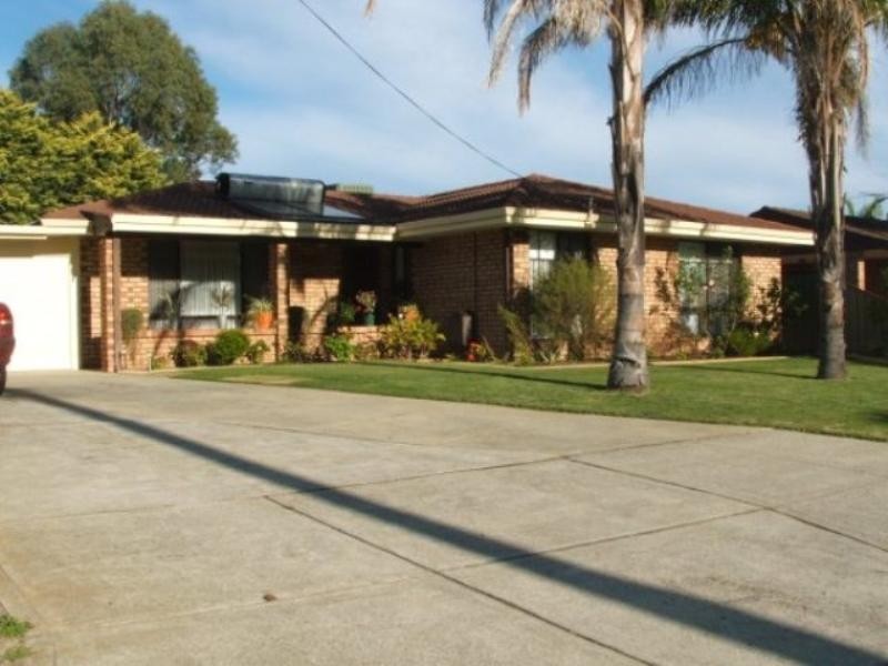 24 Shamrock Way, Huntingdale WA 6110