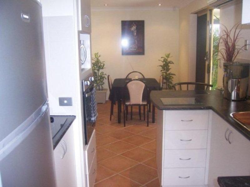 8/179 Goollelal Drive, Kingsley WA 6026