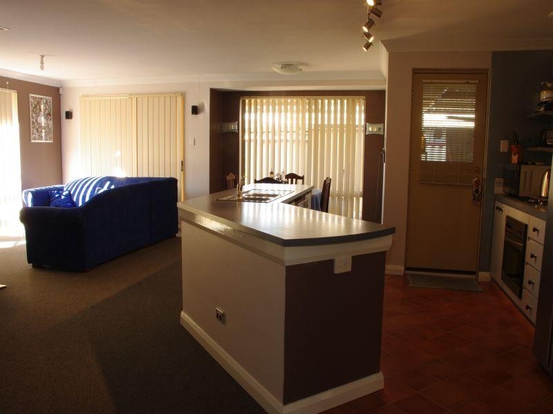 5 Akma Court, Maddington WA 6109