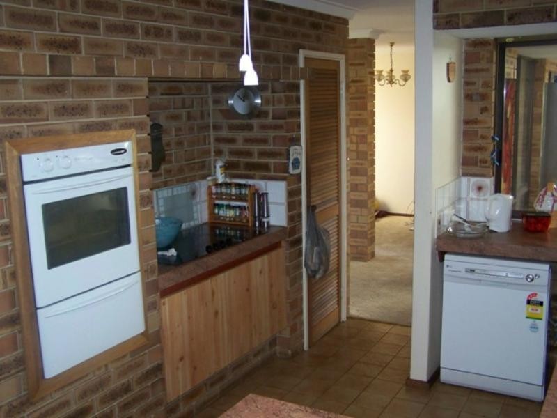 12 Tallerack Way, Forrestfield WA 6058