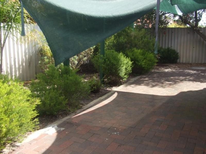 27 Cosmelia Way, Parkwood WA 6147