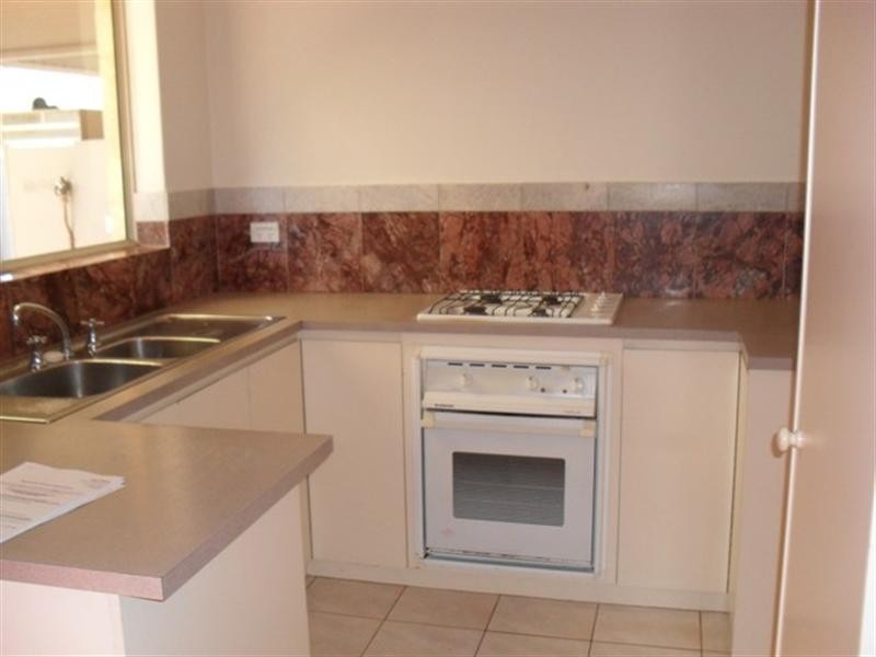 6/61 Rochester Avenue, Beckenham WA 6107