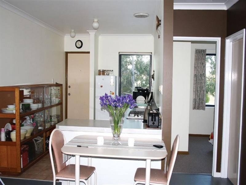 12/53 Cecil Avenue, Cannington WA 6107