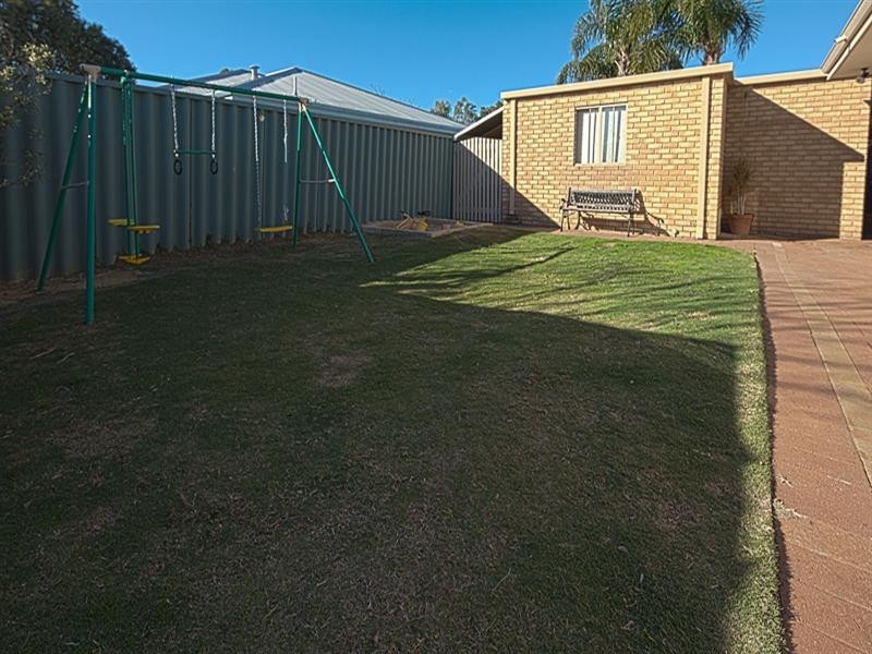 38 Phoenix Drive, Kenwick WA 6107