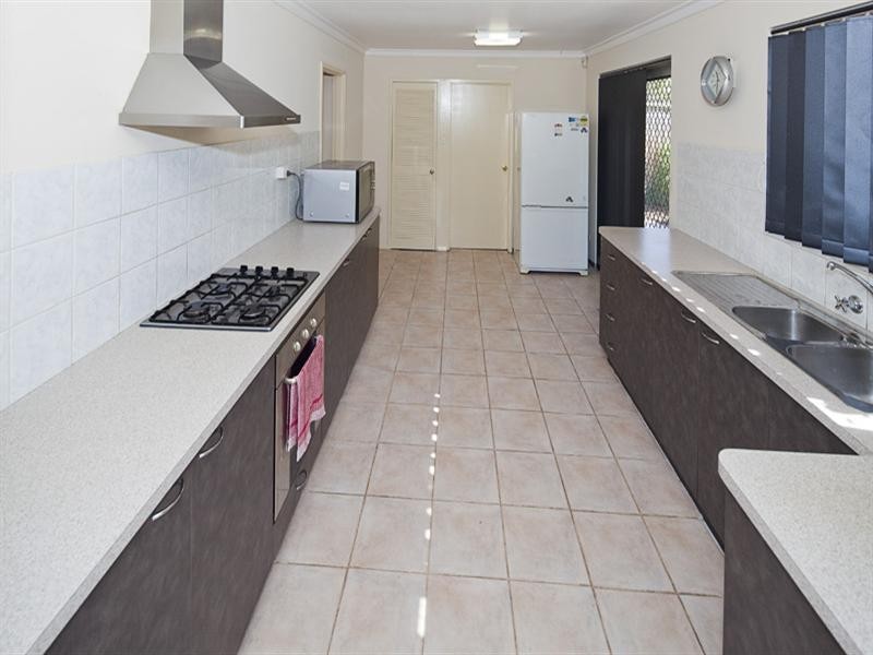 182 Kenwick Road, Kenwick WA 6107