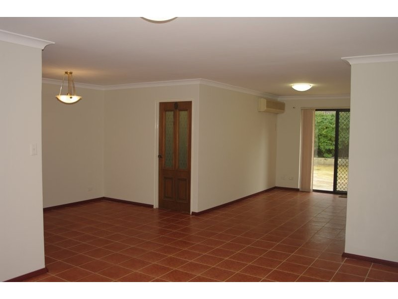 13 Southern River Road, Gosnells WA 6110