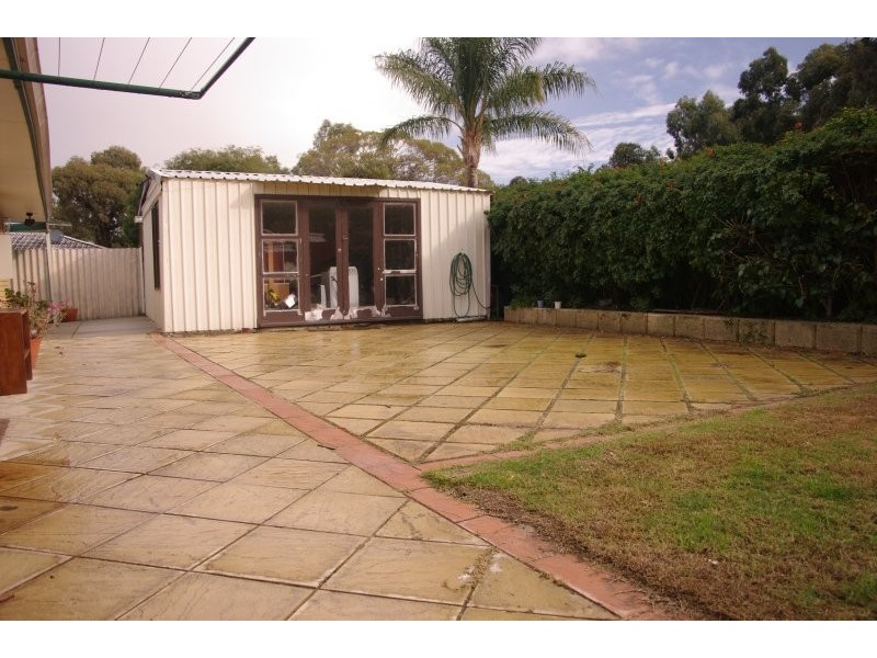 13 Southern River Road, Gosnells WA 6110