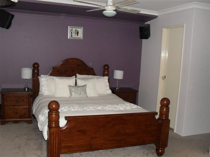 19 Dolara Court, Maddington WA 6109