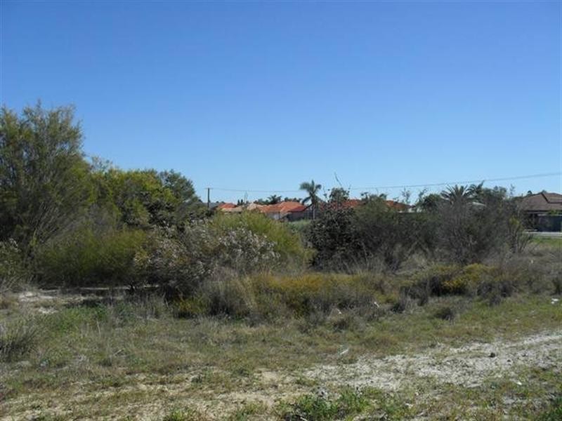 1 Bullfinch Street, Huntingdale WA 6110