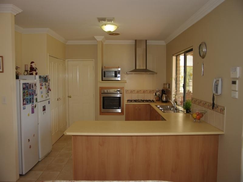 48 Country Drive, Oakford WA 6121