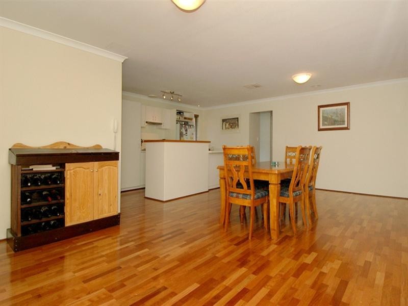 15 Wingrove Road, Langford WA 6147